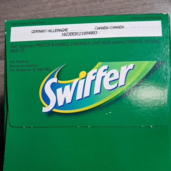 2000s Swiffer 32 Disposable Dry Cloths Box P&G Clean Mop Duster - Picture 5 of 6